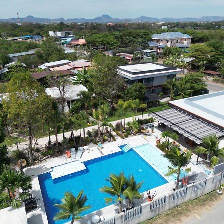 Sunset Resorts And Bar Ban Nong Chaeng  Zewnętrze zdjęcie
